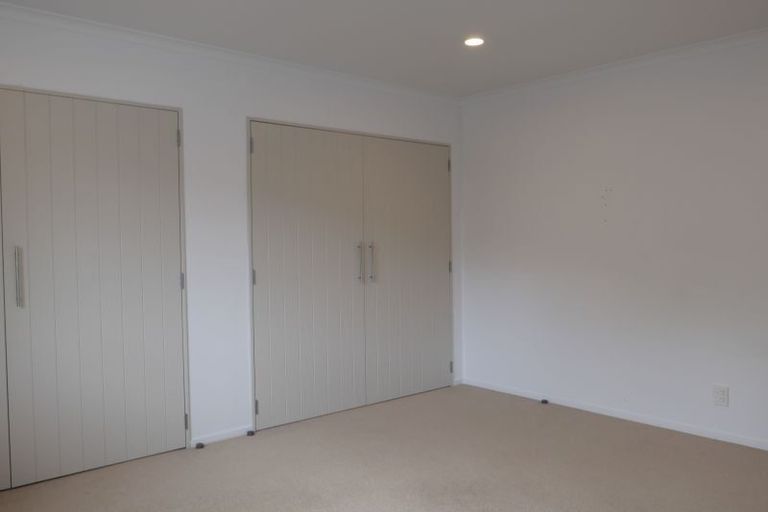 Photo of property in 17 Charlotte Way, Raumati South, Paraparaumu, 5032