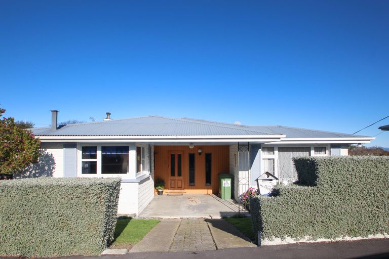 Photo of property in 41 Tamar Street, South Hill, Oamaru, 9400