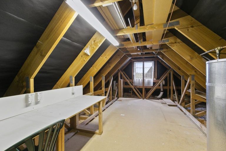 Photo of property in Redwood Village, 46/42 Main Road, Tawa, Wellington, 5028