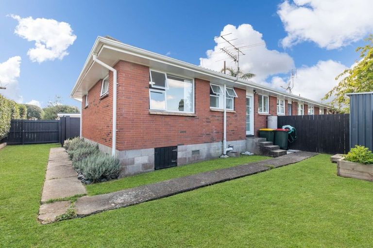 Photo of property in 1/53 Pakuranga Road, Pakuranga, Auckland, 2010