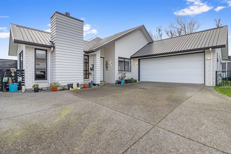 Photo of property in 10 Maggie Place, Te Kauwhata, 3710