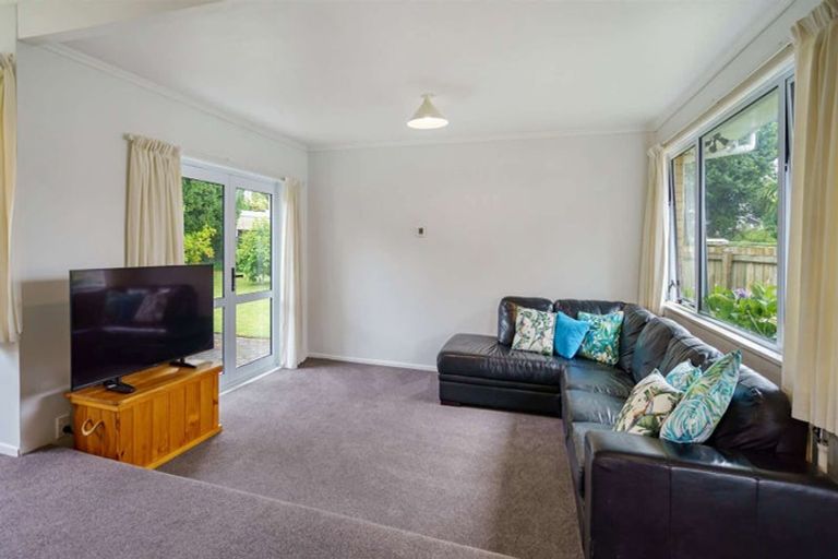 Photo of property in 18 Carlton Street, Glenholme, Rotorua, 3010