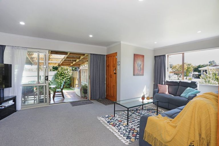 Photo of property in 21 Flower Street, Bulls, 4818