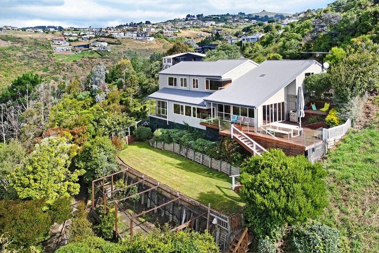 Photo of property in 22 La Costa Lane, Mount Pleasant, Christchurch, 8081