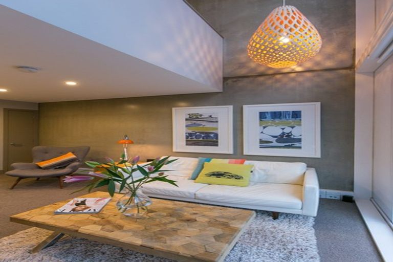 Photo of property in Canvas Apartments, 9/307 Willis Street, Te Aro, Wellington, 6011