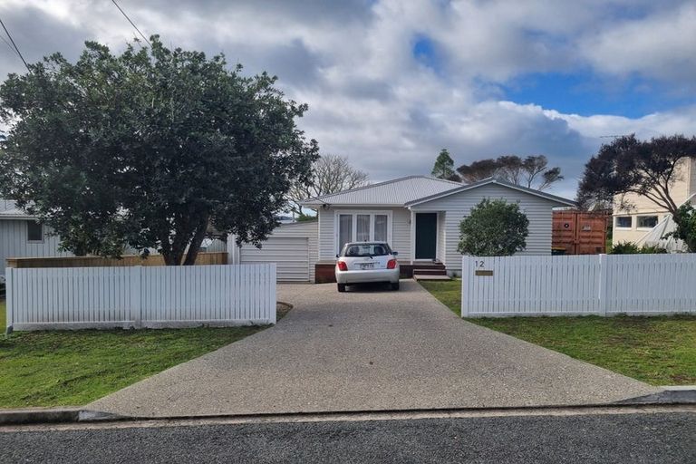 Photo of property in 12 Washington Avenue, Snells Beach, 0920