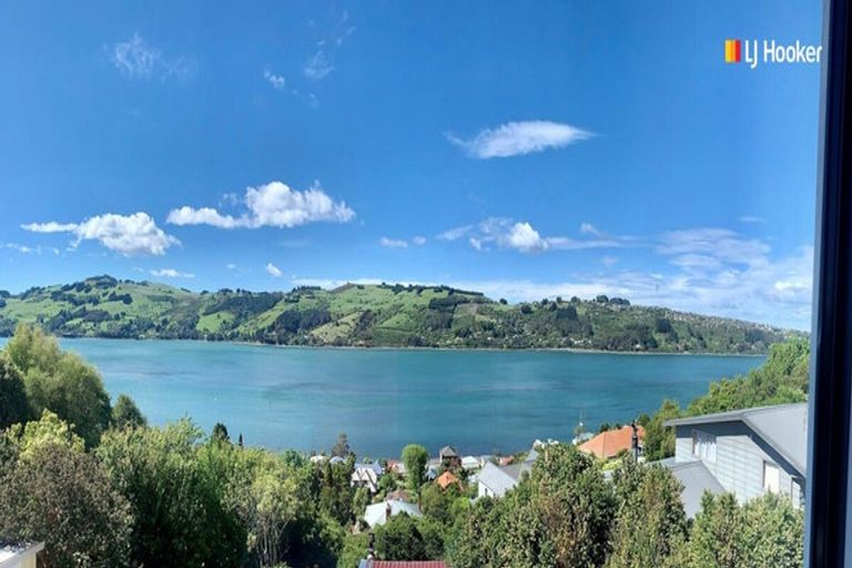 Photo of property in 2 Waireka Street, Ravensbourne, Dunedin, 9022