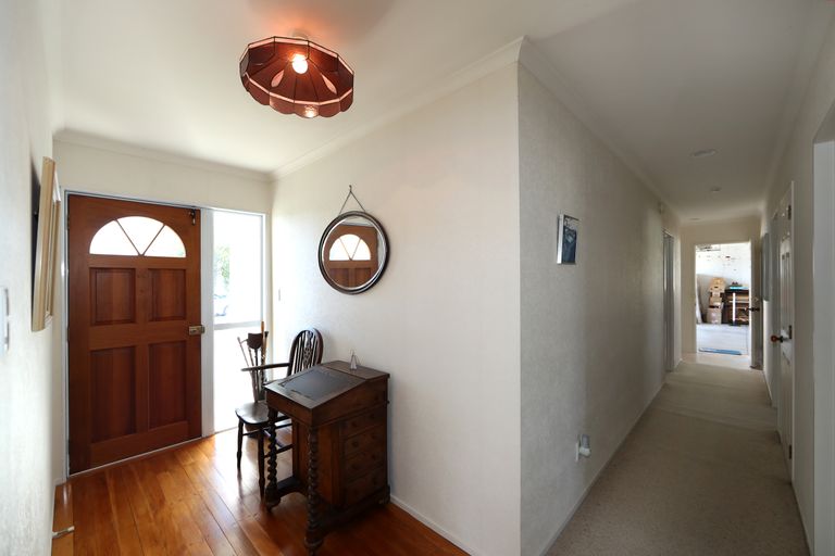 Photo of property in 51a Murphy Road, Taradale, Napier, 4112