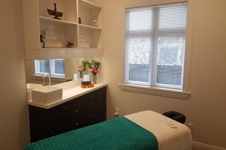 Photo of property in 162 Clarence Street, Riccarton, Christchurch, 8011