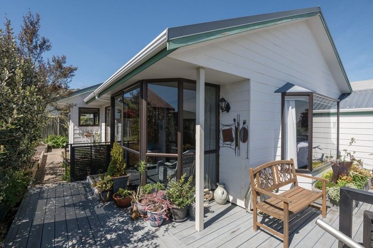 Photo of property in 1 Gardenia Place, Richmond, 7020