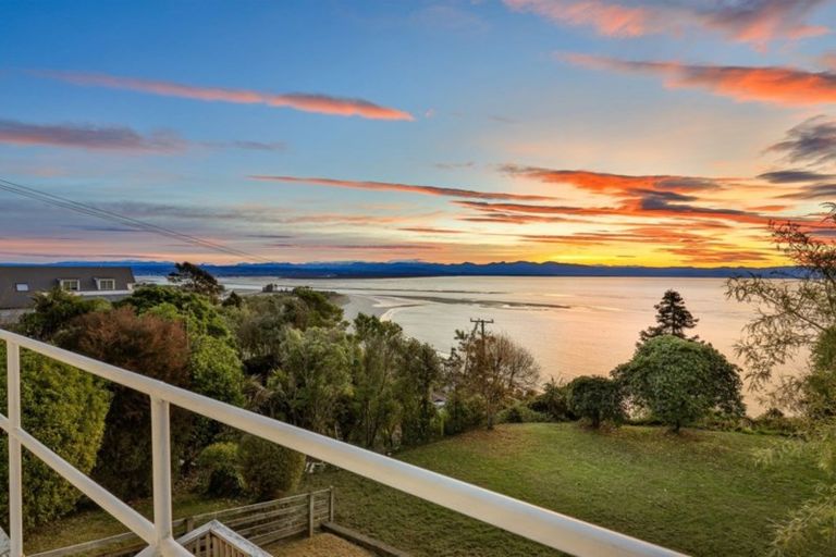 Photo of property in 1 Moncrieff Avenue, Britannia Heights, Nelson, 7010