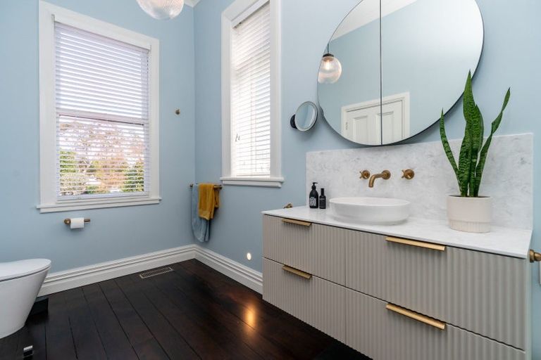 Photo of property in 54 Majoribanks Street, Mount Victoria, Wellington, 6011