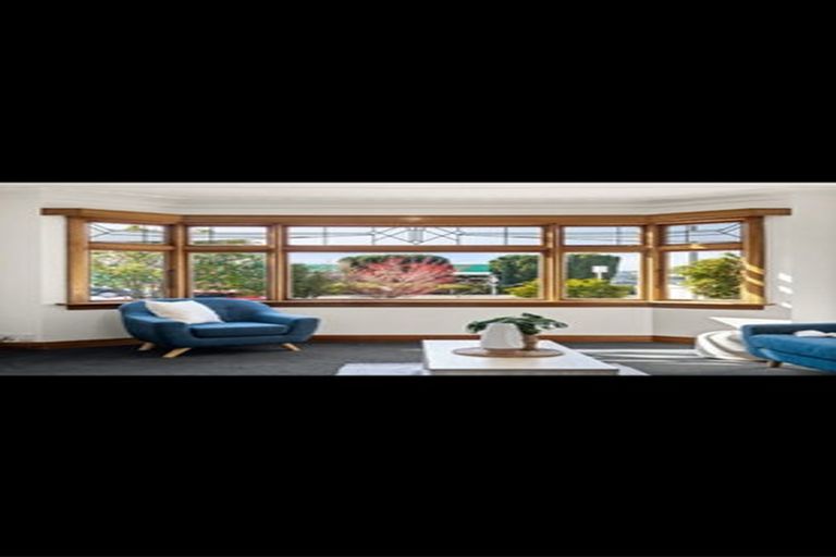 Photo of property in 56 Gordon Road, Mosgiel, 9024