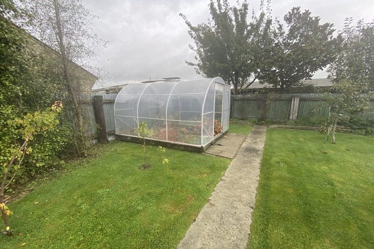 Photo of property in 14 Kerwood Place, Gore, 9710