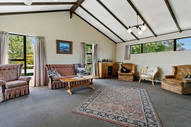 Photo of property in 18 Invergarry Road, Hilltop, Taupo, 3330
