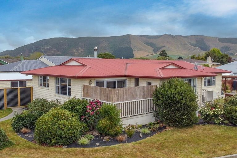 Photo of property in 6 Pitman Place, Waimate, 7924