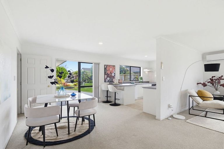 Photo of property in 4 Waitoa Street, Waiuku, 2123