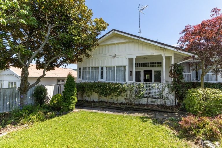 Photo of property in 106 Kawai Street, Nelson South, Nelson, 7010