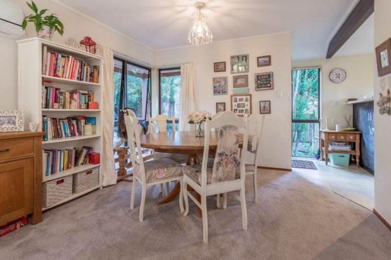 Photo of property in 175b Hibiscus Coast Highway, Red Beach, 0932