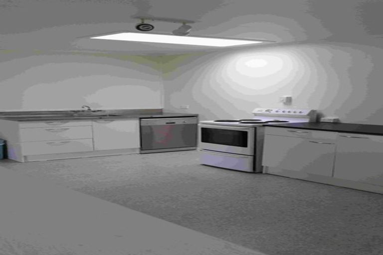 Photo of property in 151 Vipond Road, Stanmore Bay, Whangaparaoa, 0932