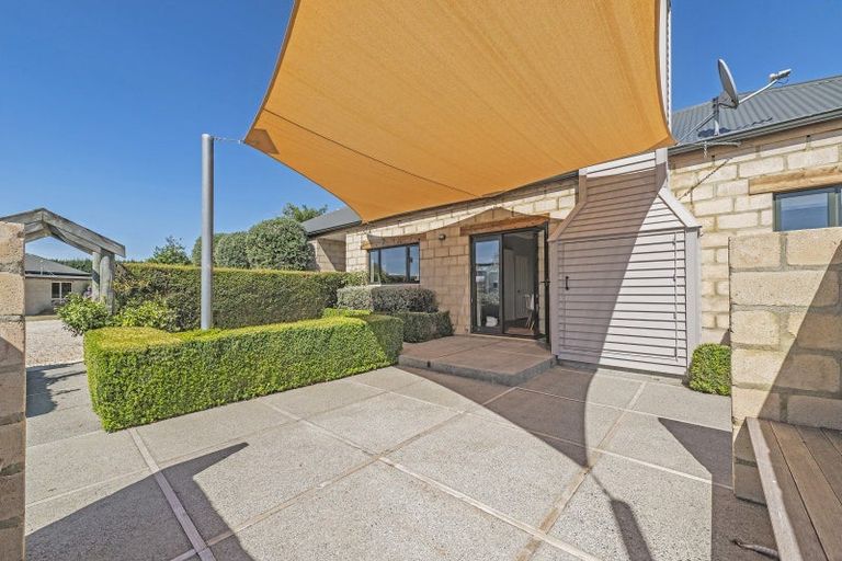 Photo of property in 450 Woodstock Road, Oxford, 7495