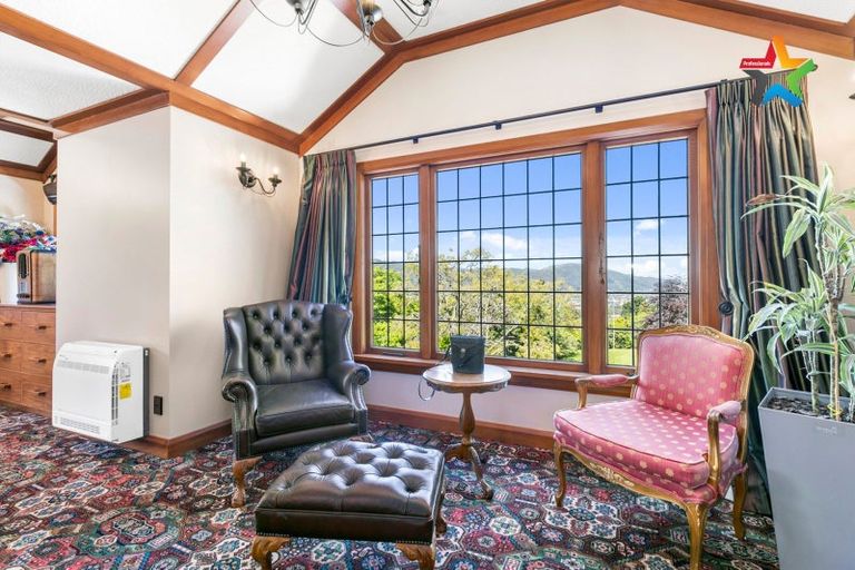 Photo of property in 345 Hebden Crescent, Kelson, Lower Hutt, 5010