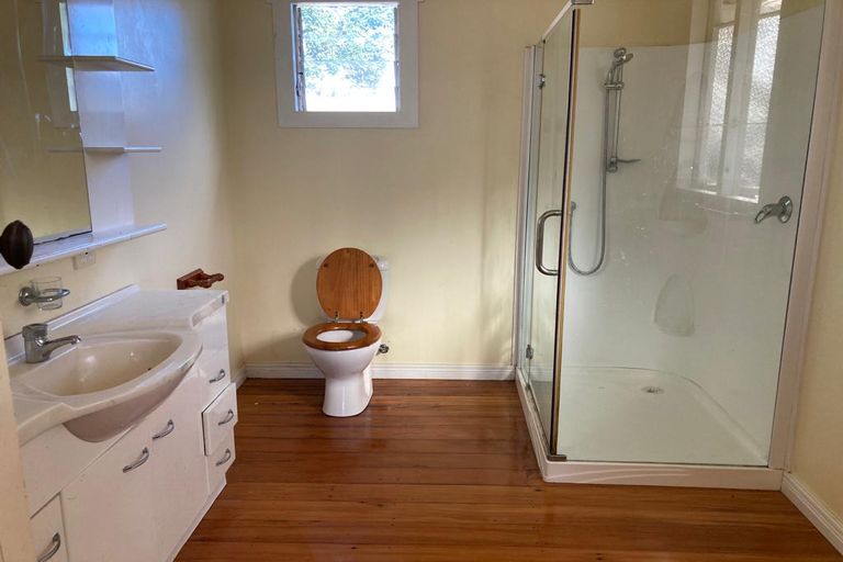 Photo of property in 22 Royston Street, Rosehill, Papakura, 2113