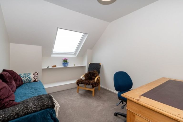 Photo of property in 12 Longhurst Terrace, Cashmere, Christchurch, 8022