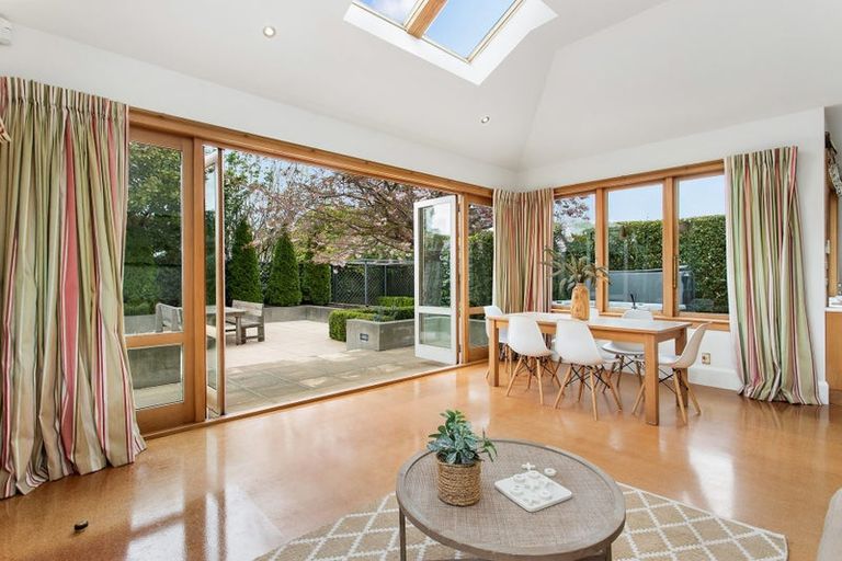 Photo of property in 42 Heaton Street, Merivale, Christchurch, 8052