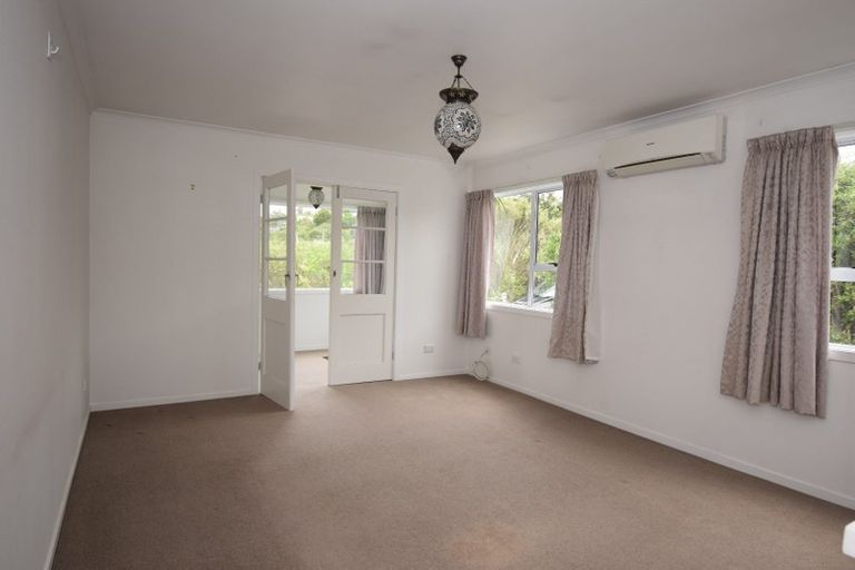 Photo of property in 2 Queen Street, Brighton, Dunedin, 9035