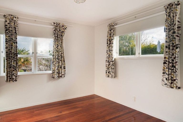 Photo of property in 178 Otumoetai Road, Brookfield, Tauranga, 3110