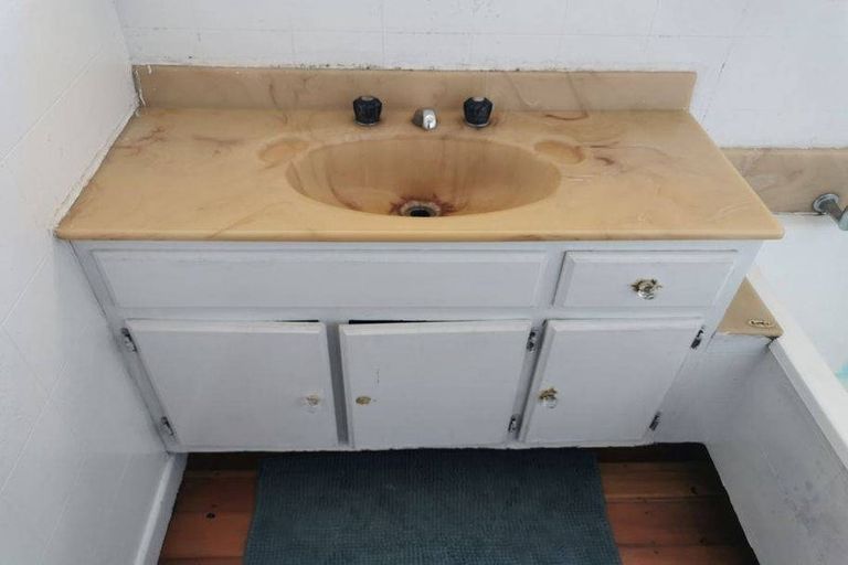 Photo of property in 35 Berkley Avenue, Hillcrest, Hamilton, 3216