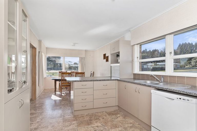 Photo of property in 26 Elliott Crescent, Owhata, Rotorua, 3010