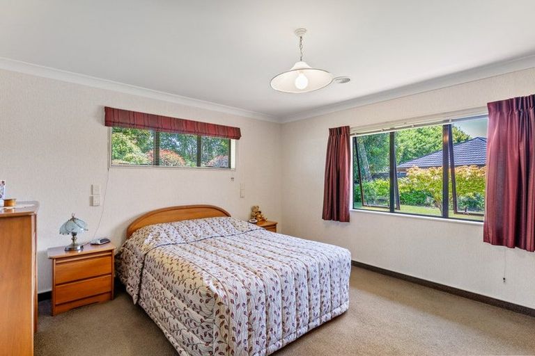 Photo of property in 14 Hurunui Street, Waikanae, 5036