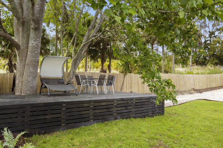 Photo of property in 330 Horeke Road, Okaihau, 0475