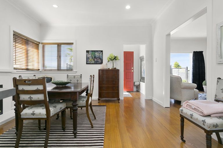 Photo of property in 25 Burwood Road, Matamata, 3400