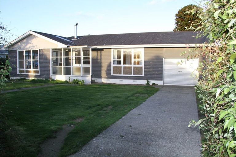 Photo of property in 14 Clifden Highway, Tuatapere, 9620
