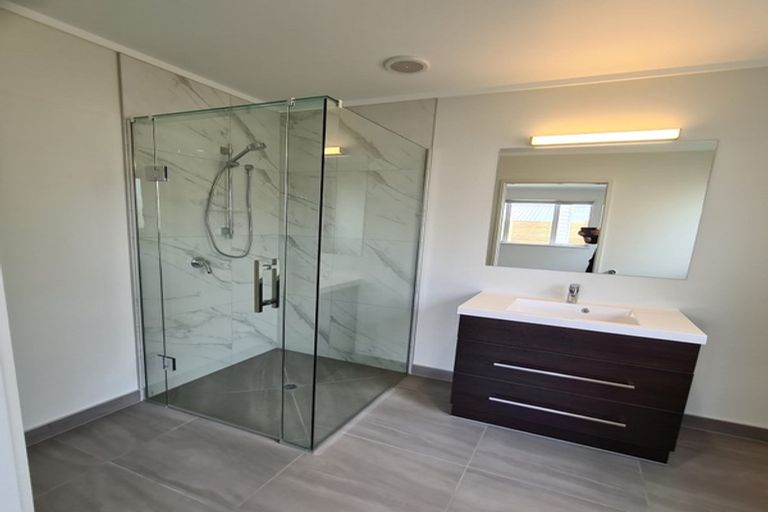 Photo of property in 9a Anzac Road, Pukekohe, 2120