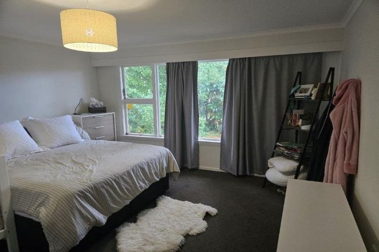 Photo of property in 13 Holliss Avenue, Cashmere, Christchurch, 8022