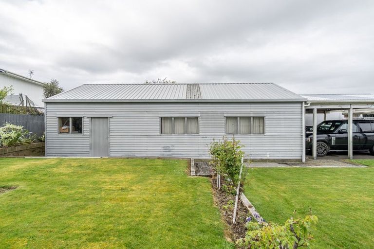 Photo of property in 12 Christina Street, Strathern, Invercargill, 9812