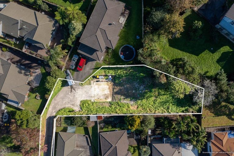 Photo of property in 16 Millstream Drive, Henderson, Auckland, 0610