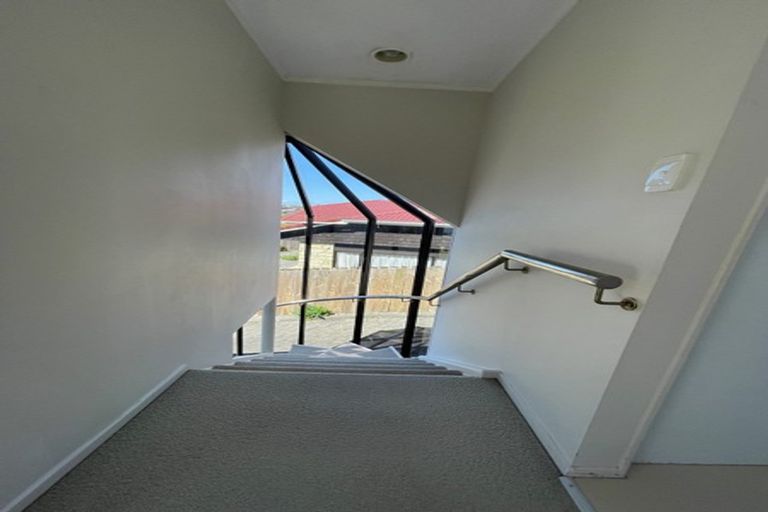 Photo of property in 1/4 Dorrit Lane, Howick, Auckland, 2014