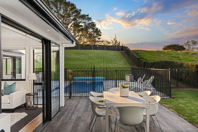 Photo of property in 72 Vaughans Road, Long Bay, Albany, 0792