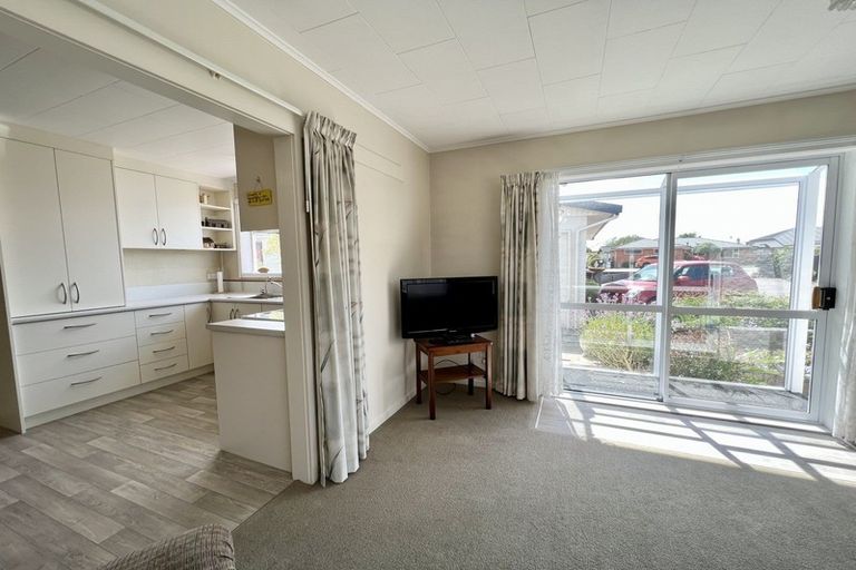 Photo of property in 2/307 Yarrow Street, Richmond, Invercargill, 9810