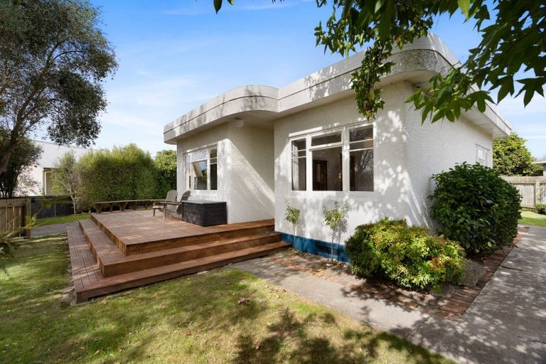 Photo of property in 311a Collinge Road, Mayfair, Hastings, 4122