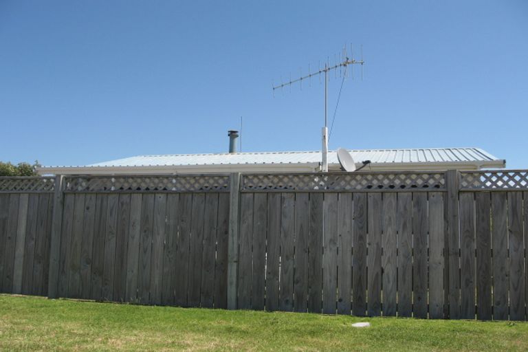 Photo of property in 352 Pukehina Parade, Pukehina, Te Puke, 3189