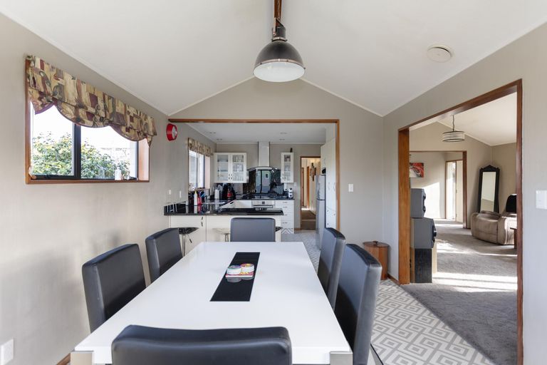 Photo of property in 34 Oban Street, Holmes Hill, Oamaru, 9401