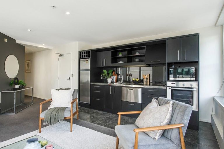 Photo of property in 6d/123 Molesworth Street, Thorndon, Wellington, 6011