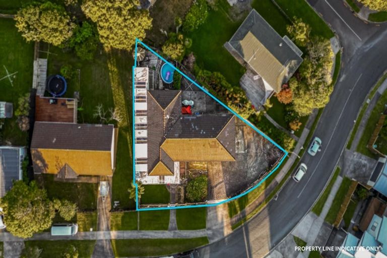 Photo of property in 5 Sumich Place, West Harbour, Auckland, 0618