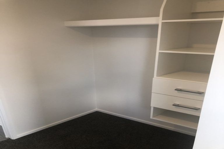 Photo of property in 221 Te Okuroa Drive, Papamoa, 3118